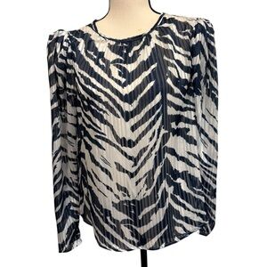 Aqua | Navy and White Patterned Blouse